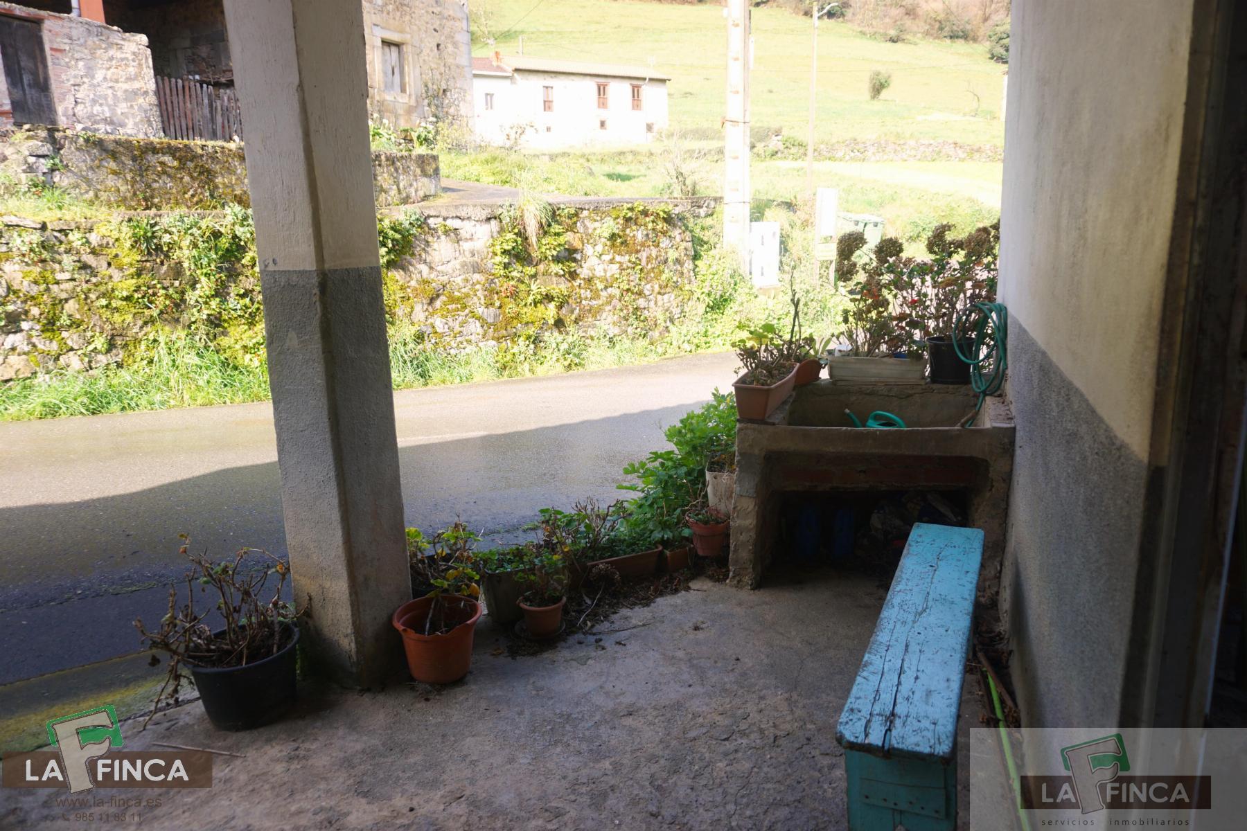 venta de Casa en Belmonte de Miranda / Asturias (Ref 97-25)