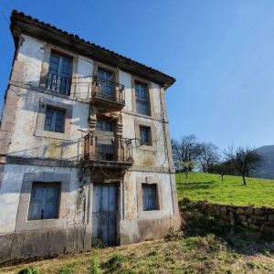 venta de Casa en Oviedo / Asturias (Ref 373)