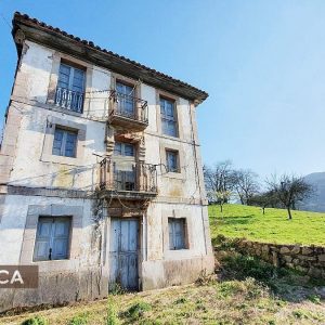 venta de Casa en Oviedo / Asturias (Ref 373)