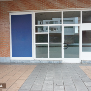 venta de Local en Oviedo / Asturias (Ref 403-25)