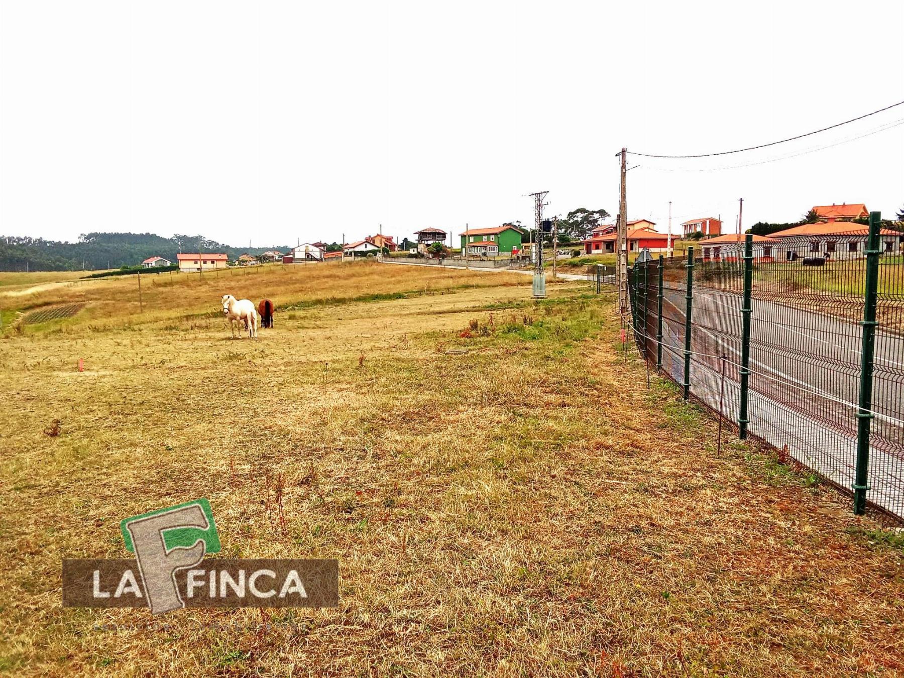 venta de Terreno en Castrillón / Asturias (Ref 842-26)