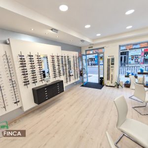 venta de Local en Oviedo / Asturias (Ref 923-26)